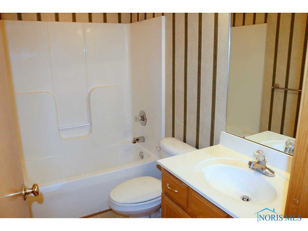 8153 Quarry Road Maumee, OH 43537 - Photo 15 of 20 Gallery Image 15