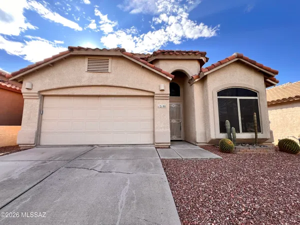 $2,375 | 12188 North Kylene Canyon Drive, Oro Valley, AZ 85755