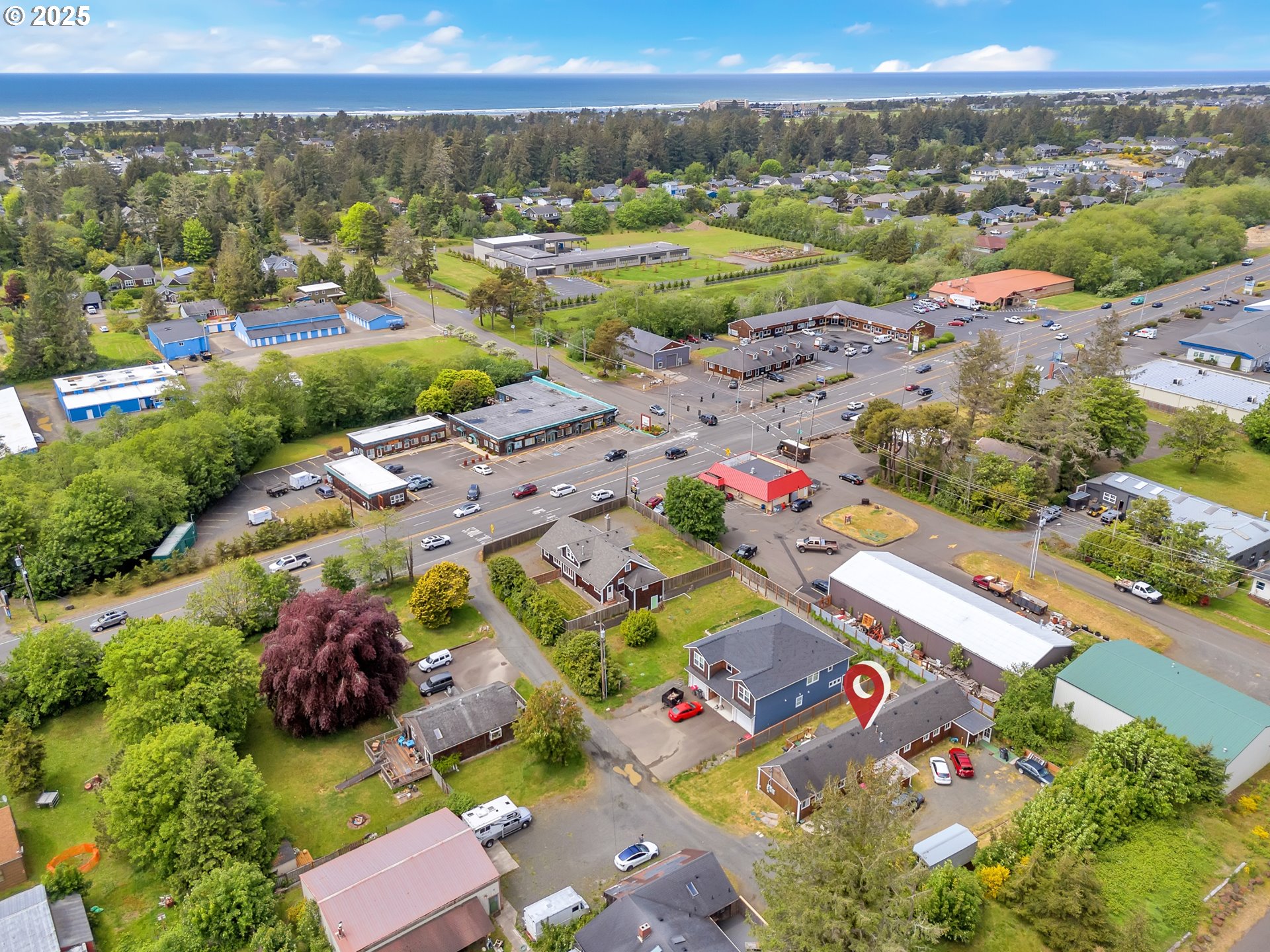 3379 North Highway 101 Warrenton, OR 97146 - Photo 5 of 34 a view of a city