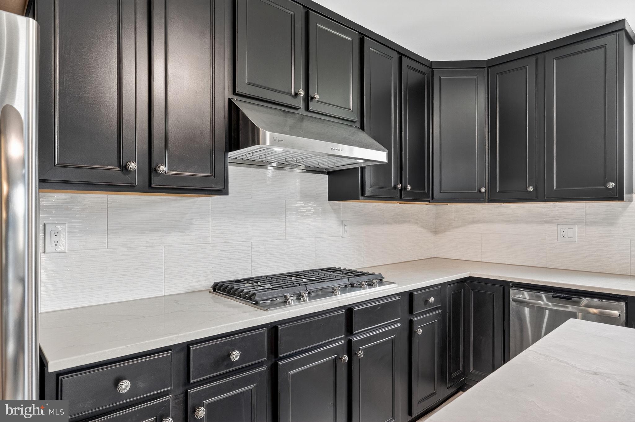 116 South Pleasant Valley Road Winchester, VA 22601 - Photo 13 of 40 Equipped w/ new stainless appliances