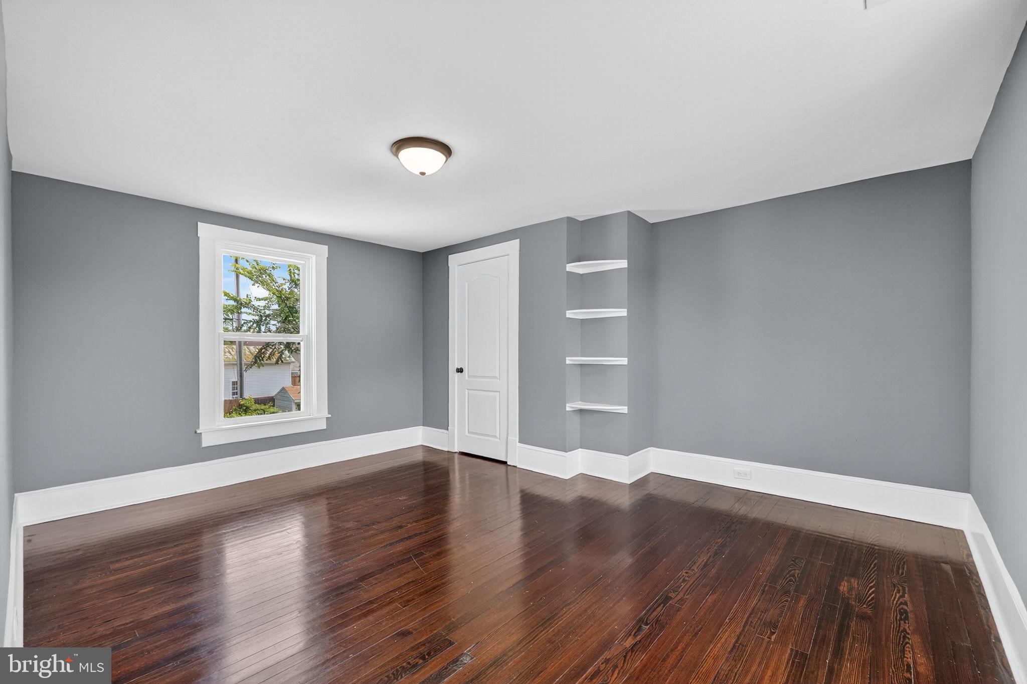 116 South Pleasant Valley Road Winchester, VA 22601 - Photo 24 of 40 All bedrooms have refinished solid hardwood floors