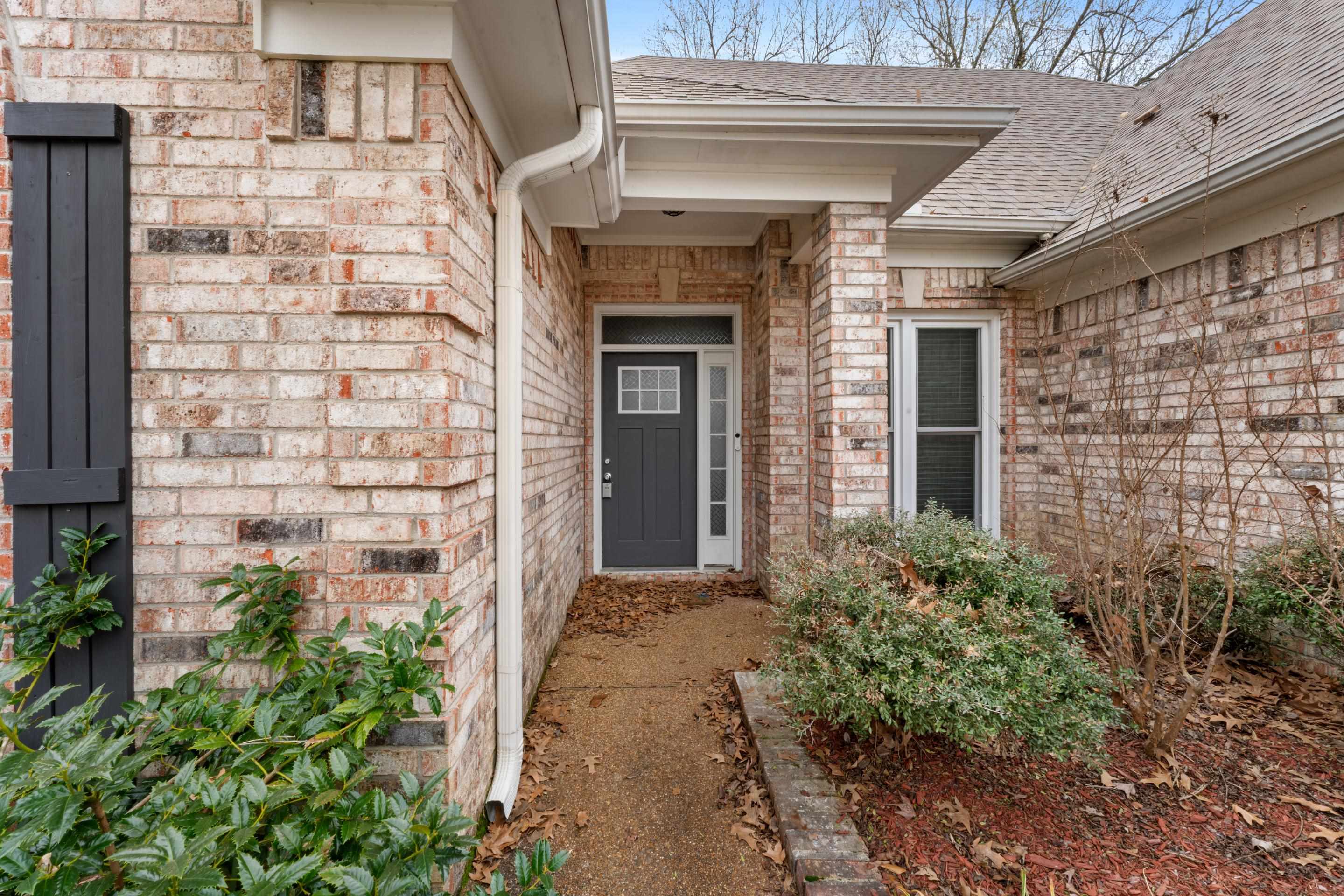 9107 Raspberry Lane Cordova, TN 38016 - Photo 4 of 26