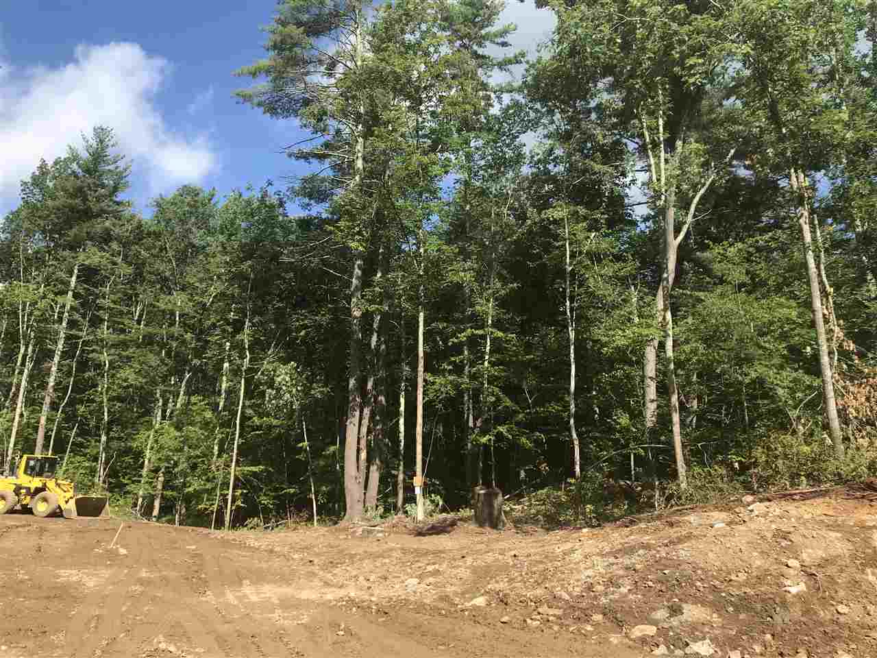 77 Haverhill Road Salem, NH 03079 - Photo 4 of 8