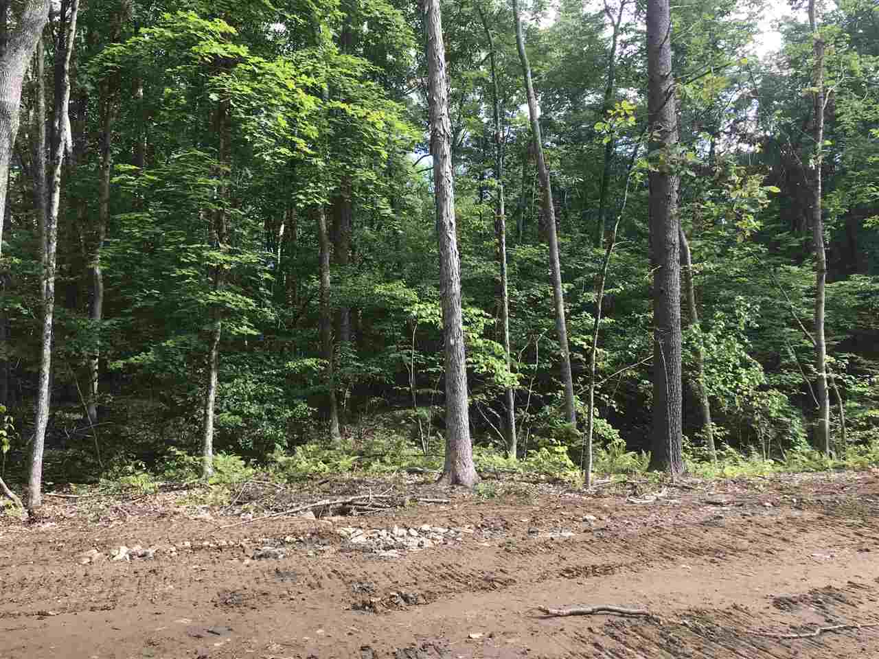 77 Haverhill Road Salem, NH 03079 - Photo 5 of 8