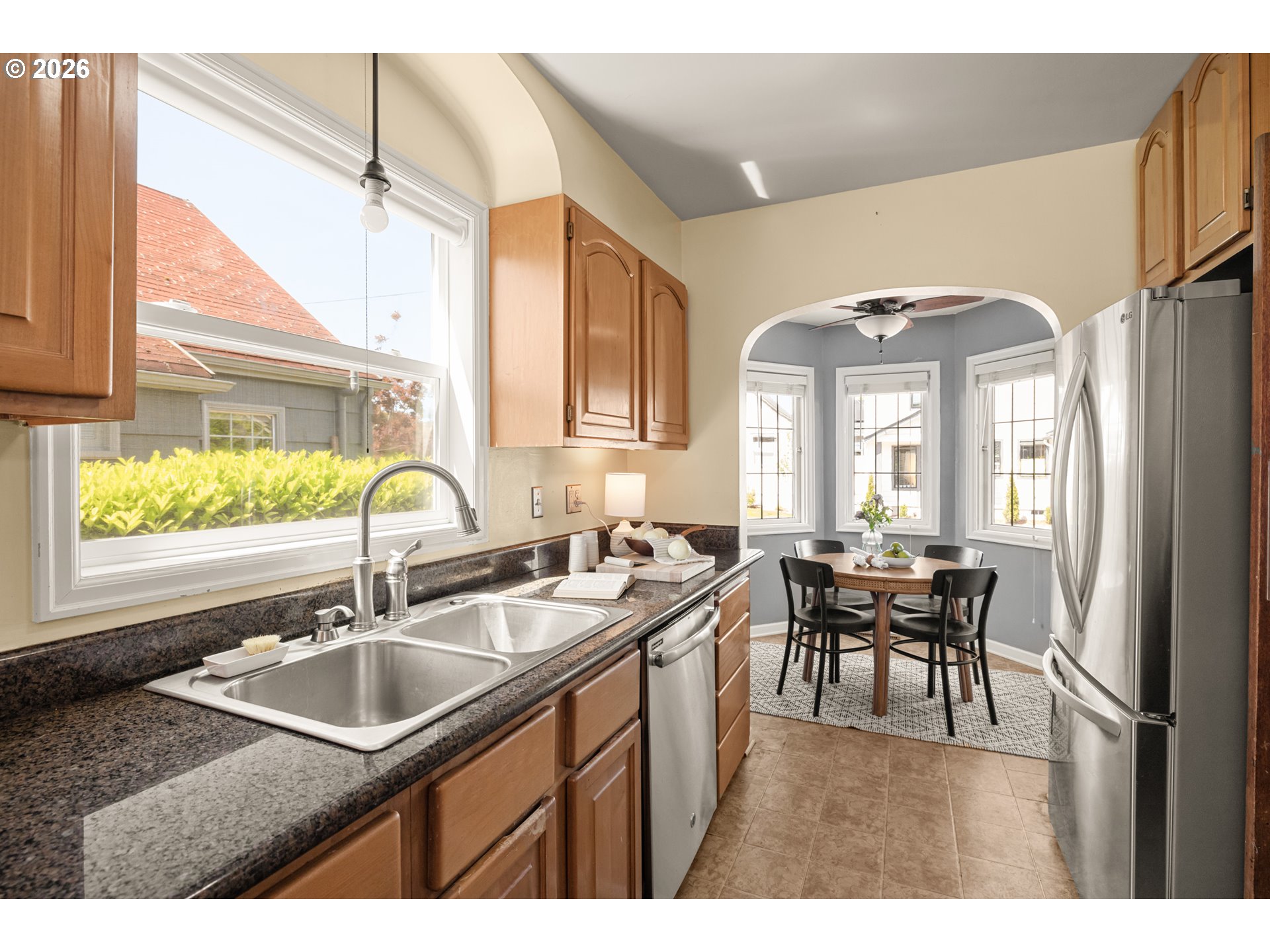 2014 Northeast Crane Street Portland, OR 97211 - Photo 11 of 44