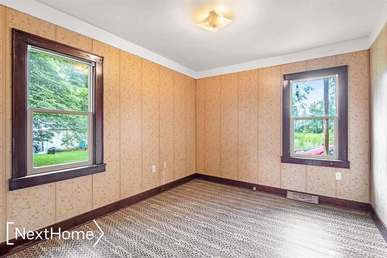 2083 West Vienna Road Clio, MI 48420 - Photo 23 of 30 50047615-22.JPG