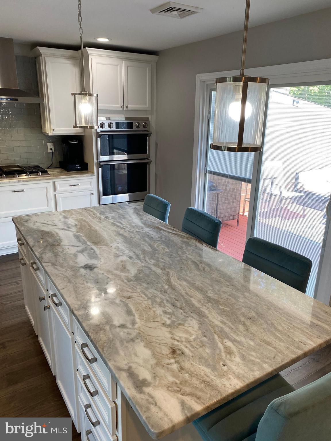 215 Powder Mill Road Beverly, NJ 08010 - Photo 11 of 34