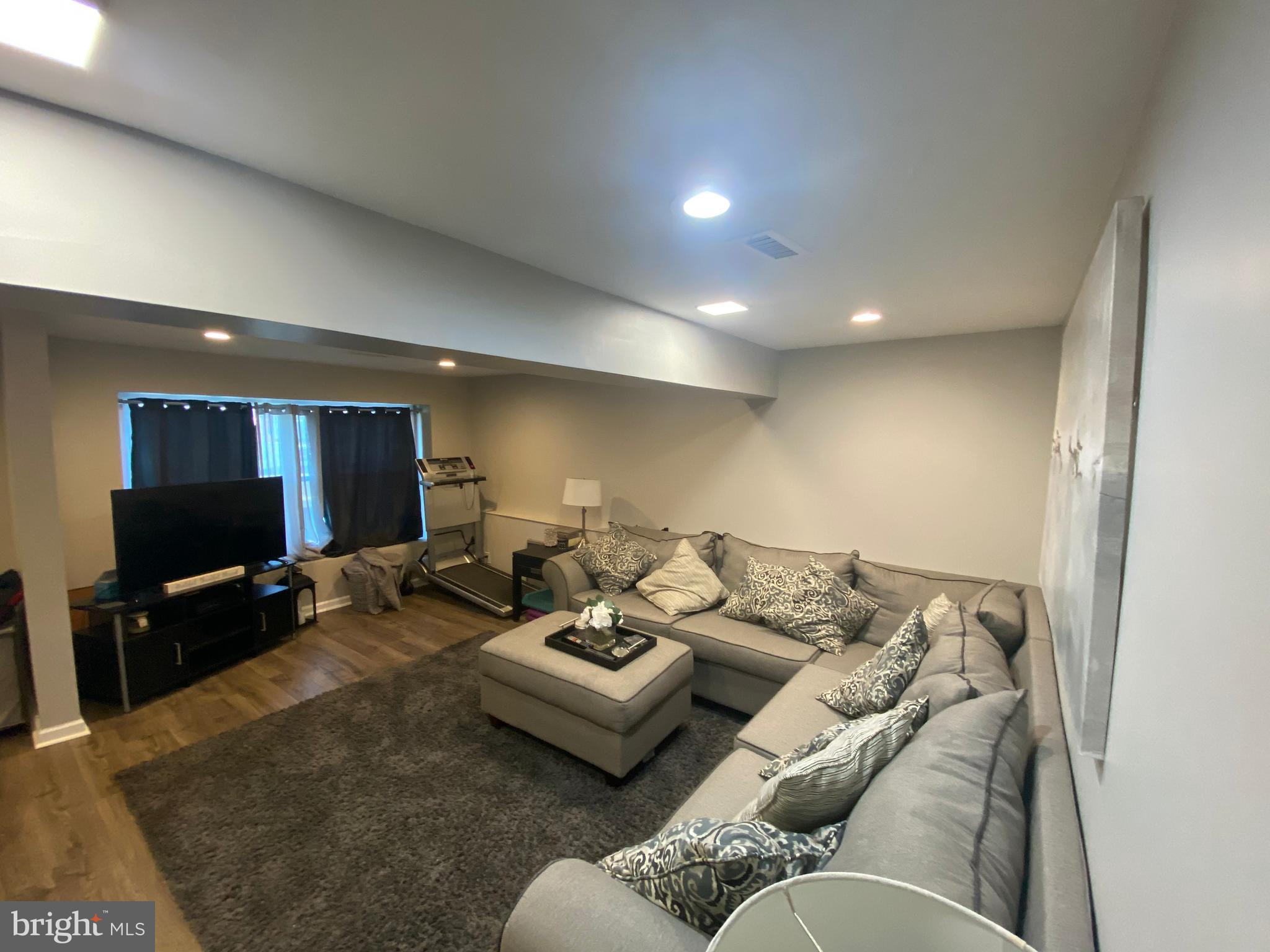 215 Powder Mill Road Beverly, NJ 08010 - Photo 28 of 34