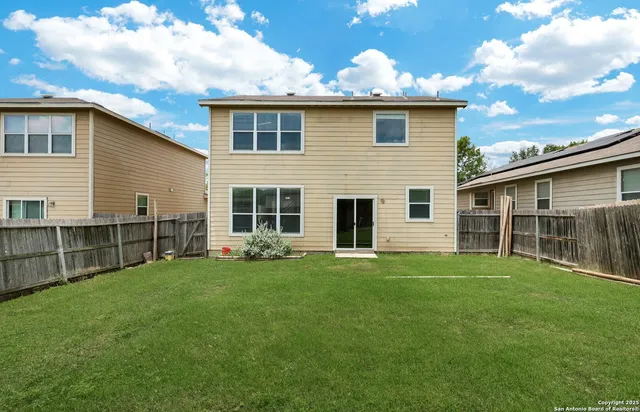 $1,795 | 2702 Harvest Creek, San Antonio, TX 78244