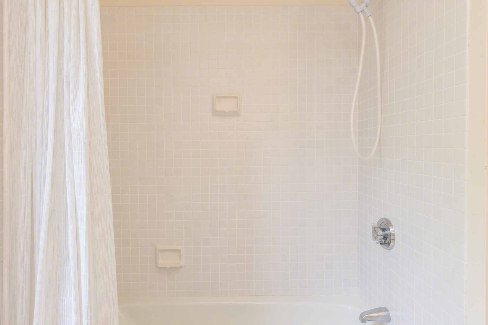 7 Black Point Road Chilmark, MA 02535 - Photo 19 of 44 a close up of a white marble wall