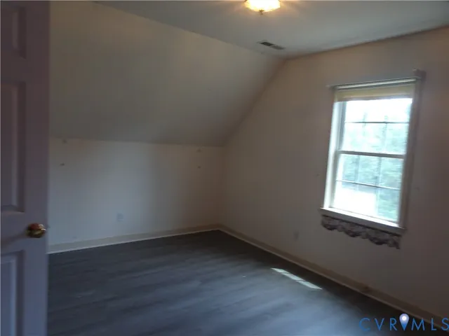 $309,000 | 21020 River Road, Sutherland, VA 23885