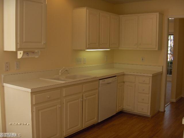 5306 Chestnut Ridge Drive Summerfield, NC 27358 - Photo 12 of 15 Kitchen.