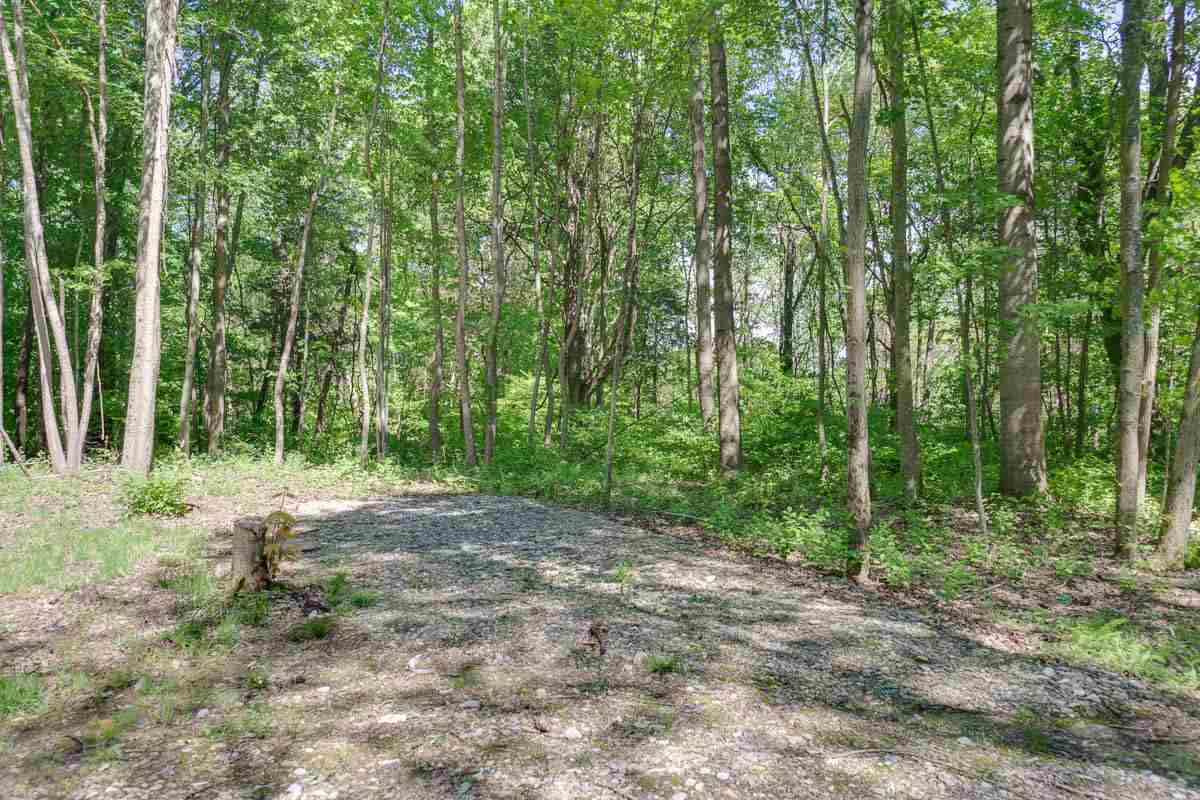 4625 East Stipp Road Bloomington, IN 47401 - Photo 16 of 22