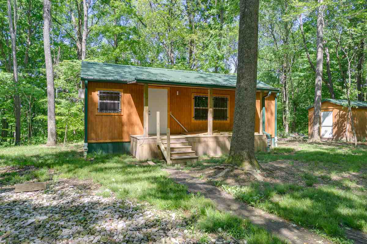 4625 East Stipp Road Bloomington, IN 47401 - Photo 3 of 22