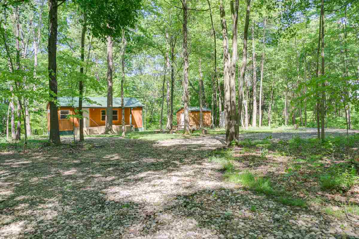 4625 East Stipp Road Bloomington, IN 47401 - Photo 5 of 22