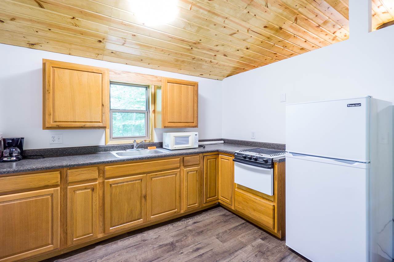 4625 East Stipp Road Bloomington, IN 47401 - Photo 8 of 22