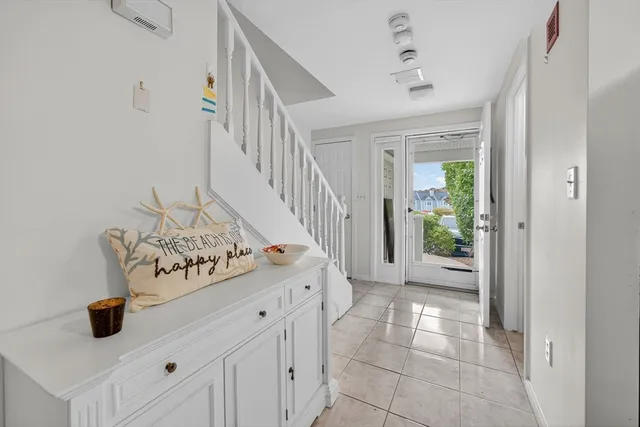 $393,000 | 90 Westcliff Drive, Unit 90, Plymouth, MA 02360