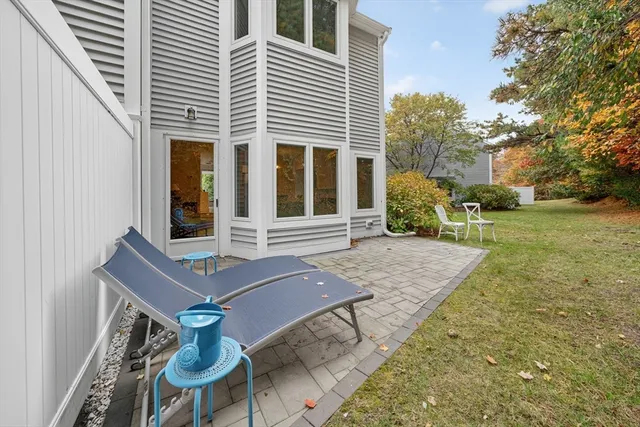 $393,000 | 90 Westcliff Drive, Unit 90, Plymouth, MA 02360