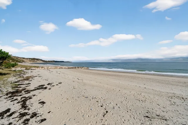 $393,000 | 90 Westcliff Drive, Unit 90, Plymouth, MA 02360