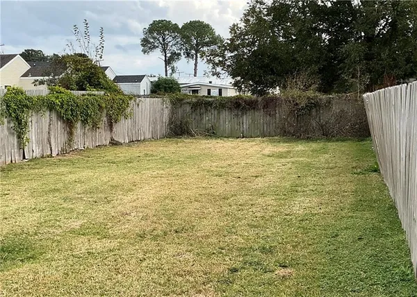 $129,000 | 700 21st Street, Gretna, LA 70053