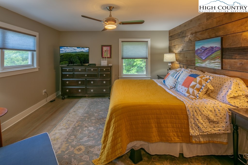 998 Chestnut Mountain Road Banner Elk, NC 28604 - Photo 15 of 40 Gallery Image 15