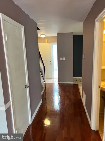 a view of street with a road in the background