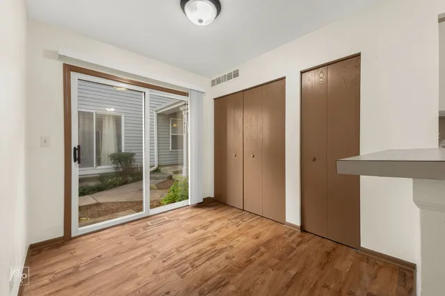 $2,200 | 1429 Orleans Drive, Unit 1429, Mundelein, IL 60060