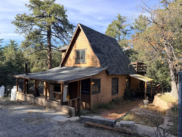 $249,000 | 25265 Marion Ridge Drive, Idyllwild, CA 92549