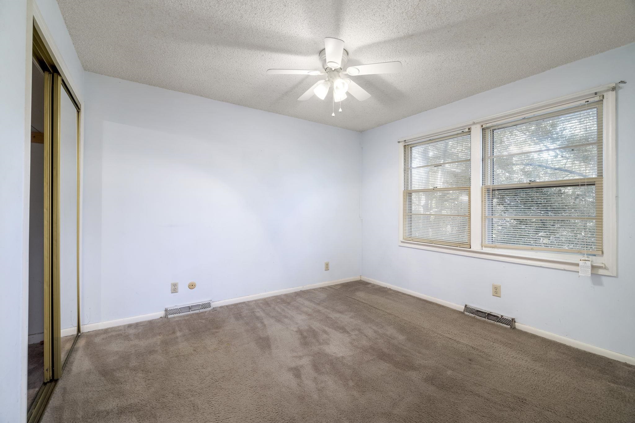 6448 Old Buncombe Road Greenville, SC 29609 - Photo 21 of 31 Gallery Image 21