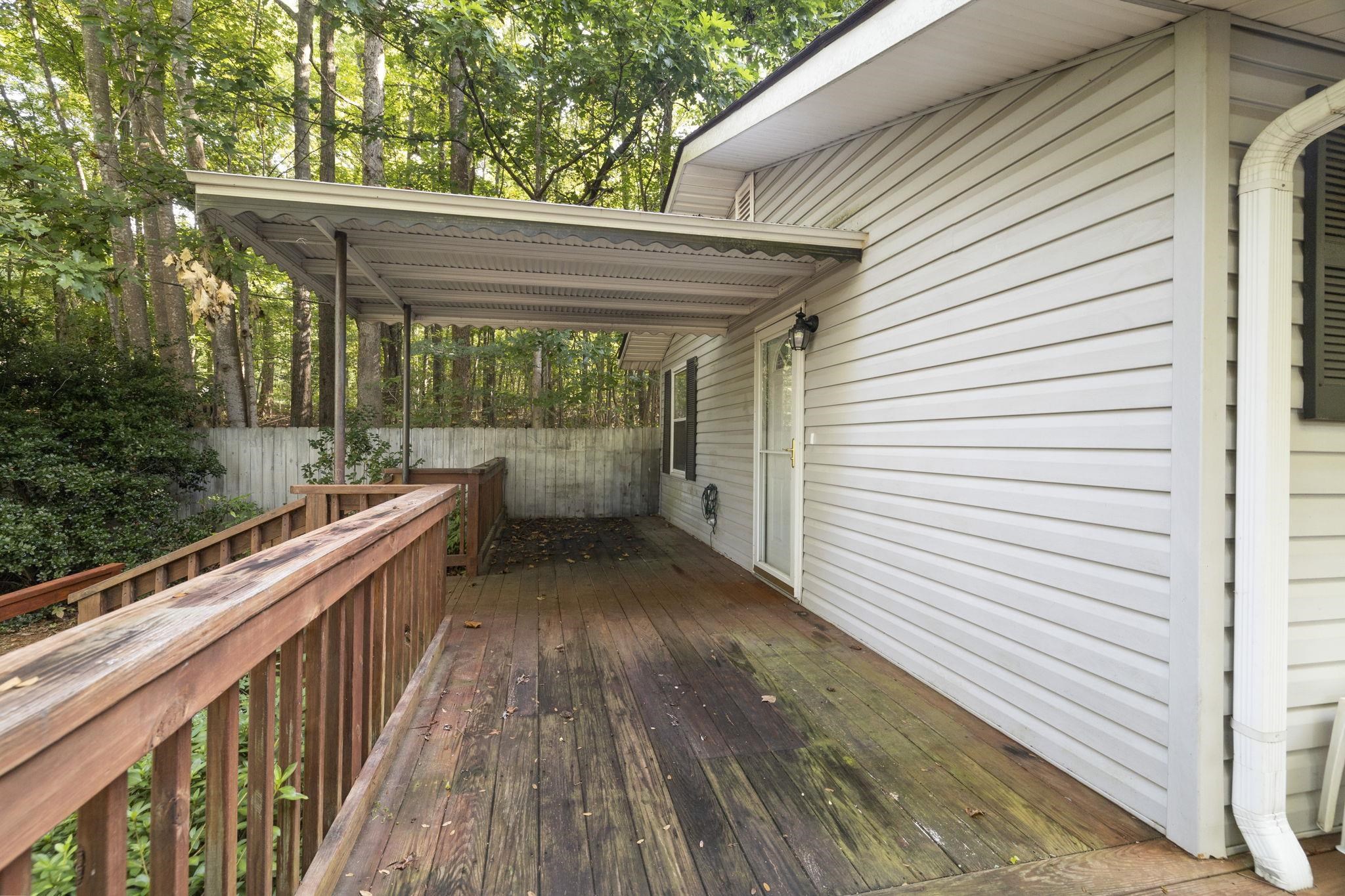 6448 Old Buncombe Road Greenville, SC 29609 - Photo 6 of 31 Gallery Image 6