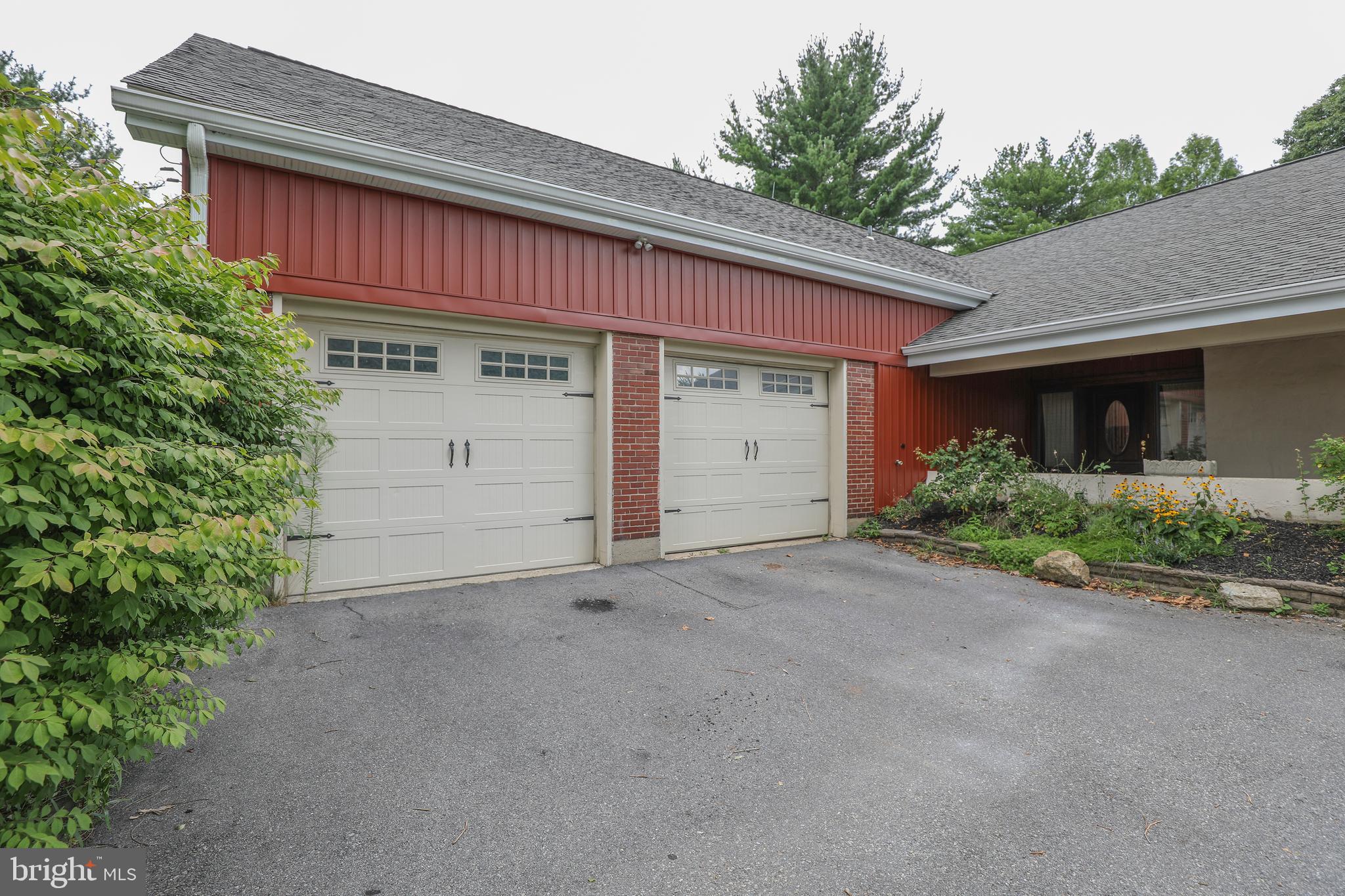 3218 Altonah Road Bethlehem, PA 18017 - Photo 3 of 54 Gallery Image 3