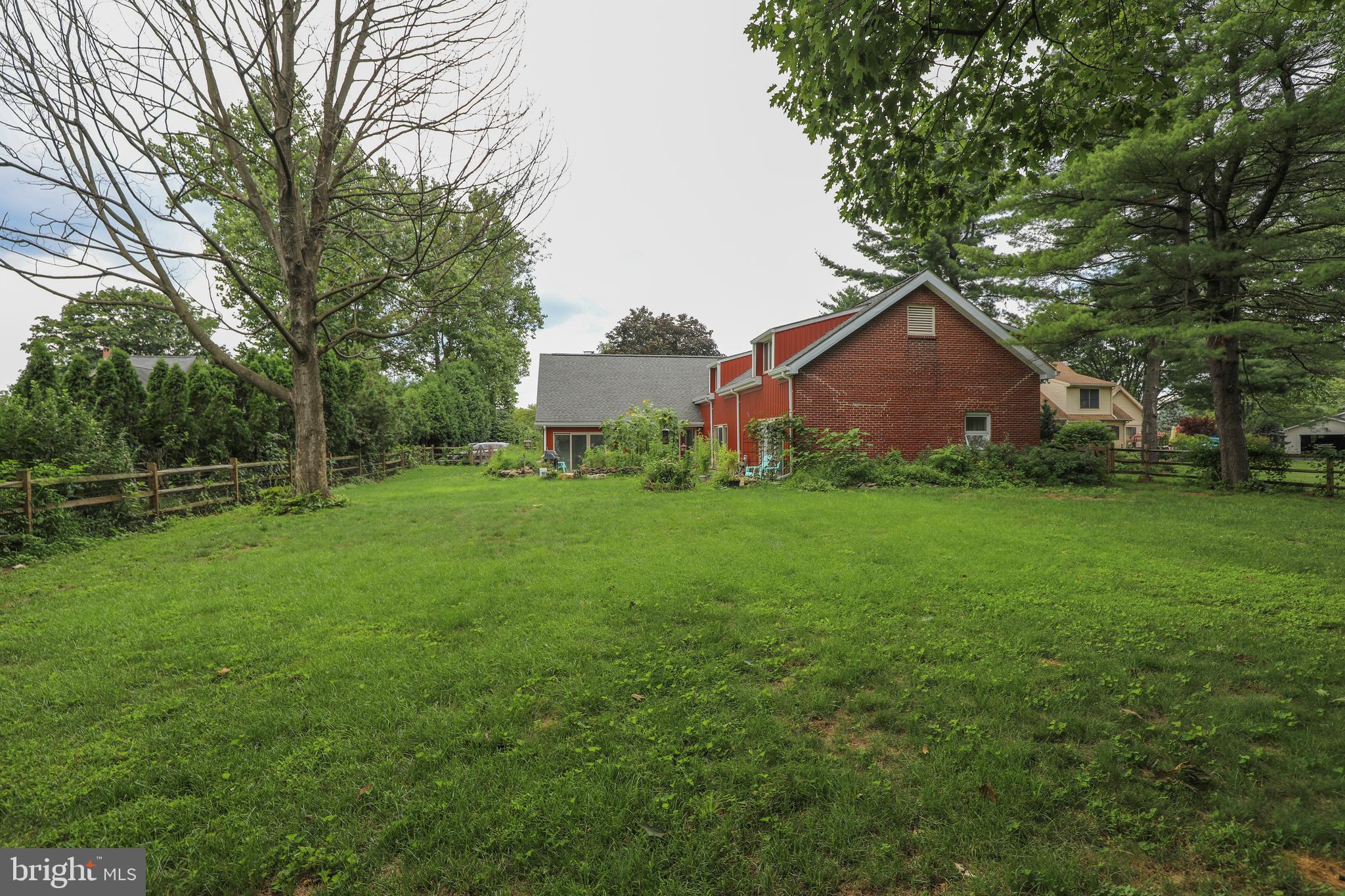 3218 Altonah Road Bethlehem, PA 18017 - Photo 9 of 54 Gallery Image 9