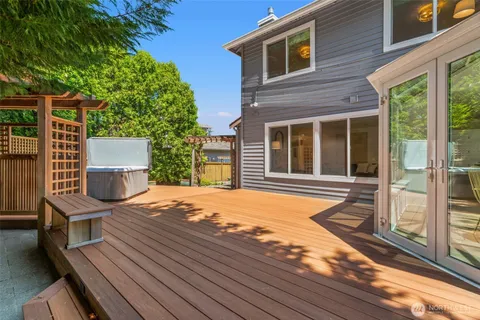 $1,898,000 | 535 Northwest Datewood Drive, Issaquah, WA 98027