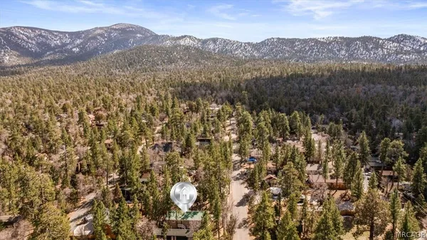$399,900 | 761 Los Angeles Avenue, Sugarloaf, CA 92386