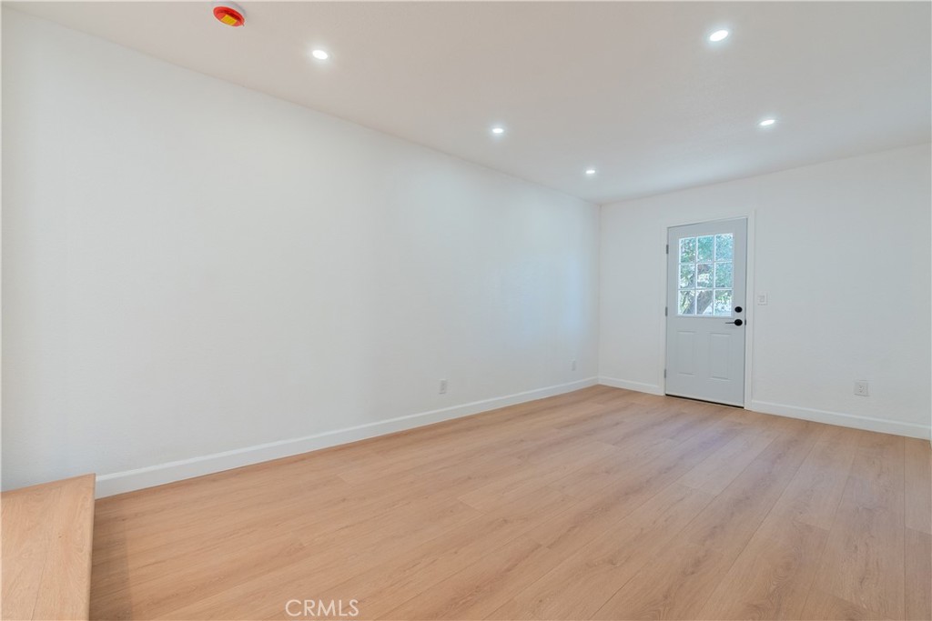 5133 Monterey Road Riverside, CA 92506 - Photo 8 of 23