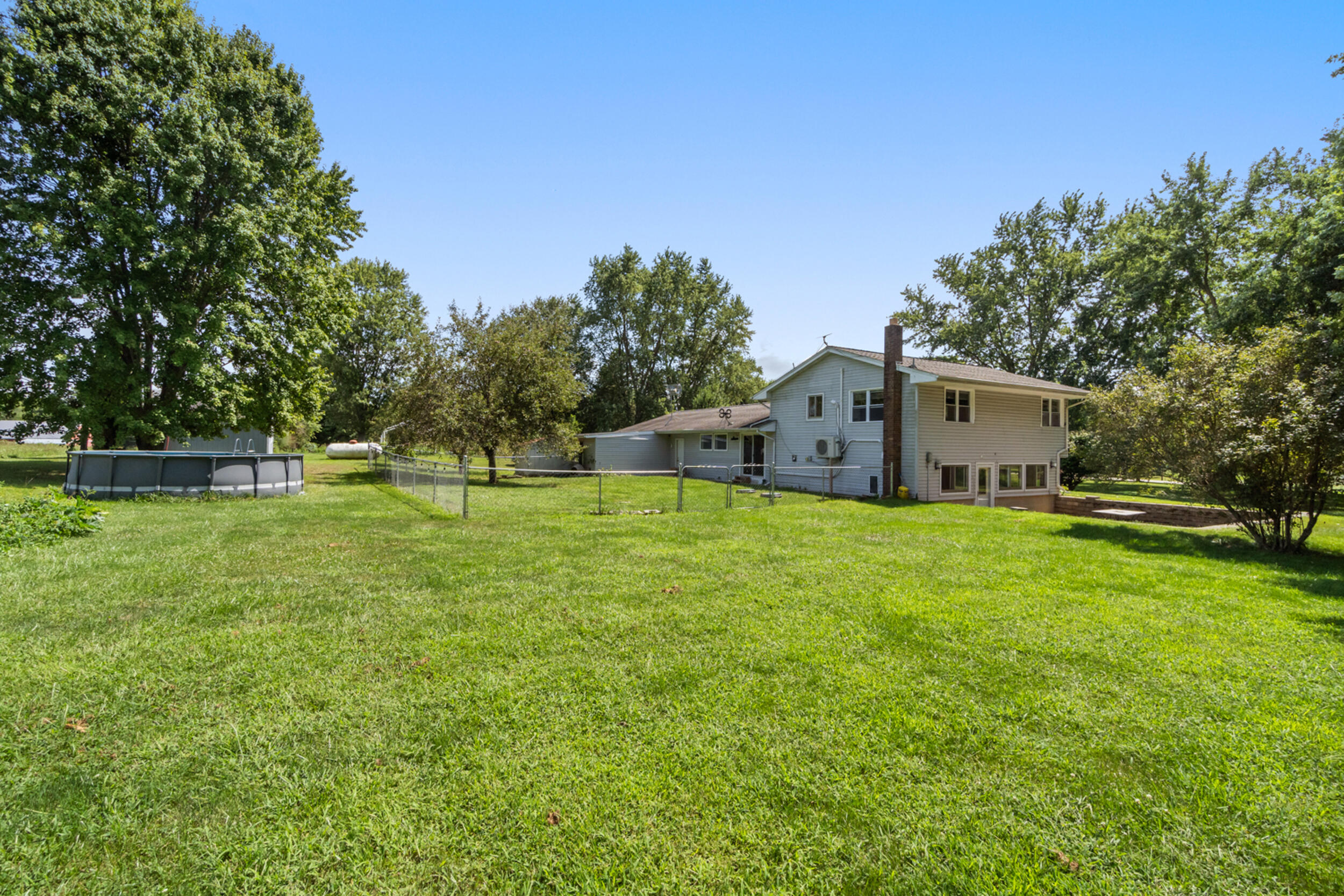 3532 East Territorial Road Pleasant Lake, MI 49272 - Photo 39 of 49 38_3532 territorial rd munith mi - 0006