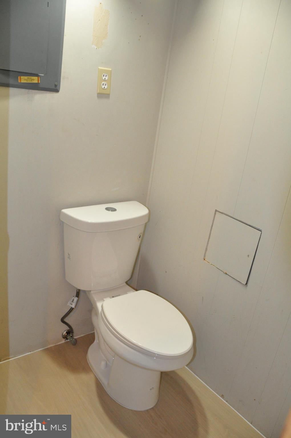 9705 Glen Avenue Silver Spring, MD 20910 - Photo 42 of 47 a white toilet sitting next to a shower