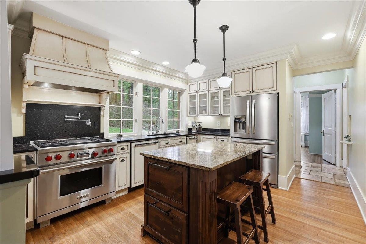 9227 North Mountain View Lane Spokane, WA 99208 - Photo 11 of 50