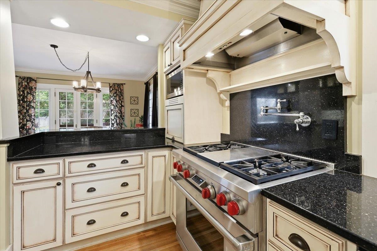 9227 North Mountain View Lane Spokane, WA 99208 - Photo 13 of 50