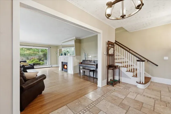 $1,100,000 | 9227 North Mountain View Lane, Spokane, WA 99208