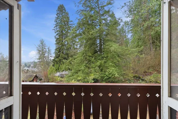 $1,100,000 | 9227 North Mountain View Lane, Spokane, WA 99208