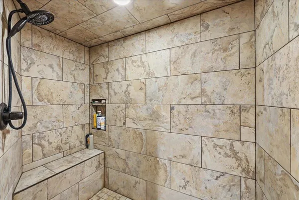 $1,100,000 | 9227 North Mountain View Lane, Spokane, WA 99208