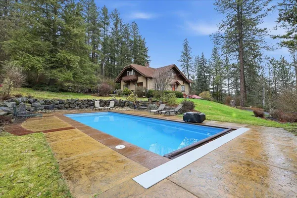 $1,100,000 | 9227 North Mountain View Lane, Spokane, WA 99208