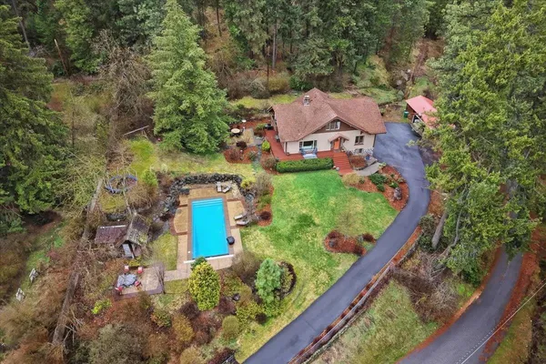 $1,100,000 | 9227 North Mountain View Lane, Spokane, WA 99208