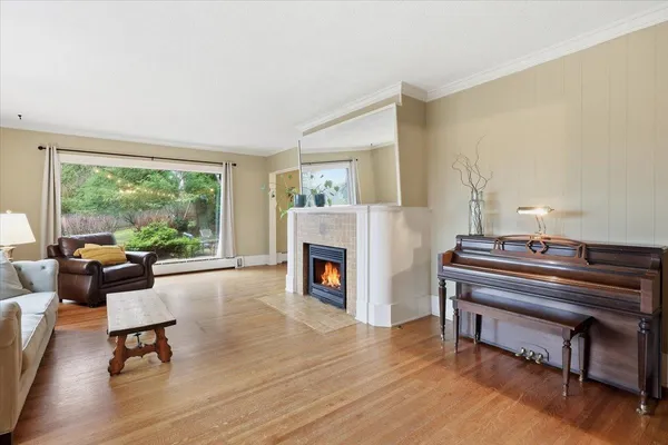 $1,100,000 | 9227 North Mountain View Lane, Spokane, WA 99208