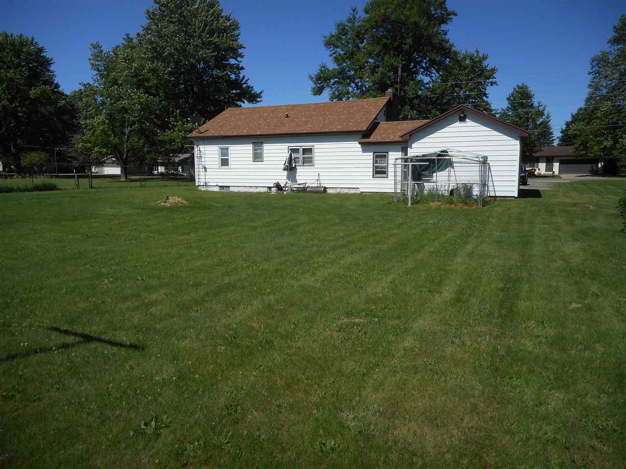 2032 South Packerton Road Warsaw, IN 46580 - Photo 15 of 21 Gallery Image 15