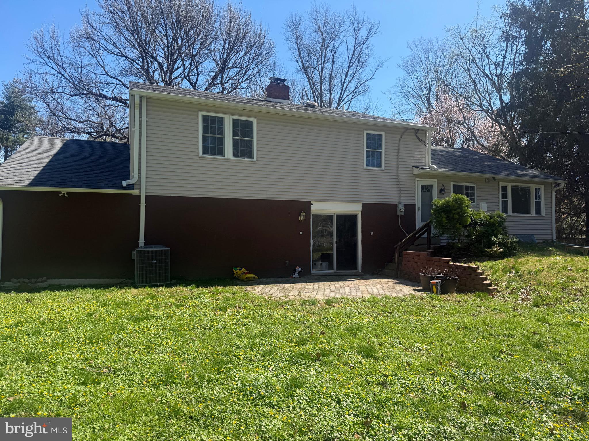 412 Yorkshire Road Bryn Mawr, PA 19010 - Photo 4 of 7