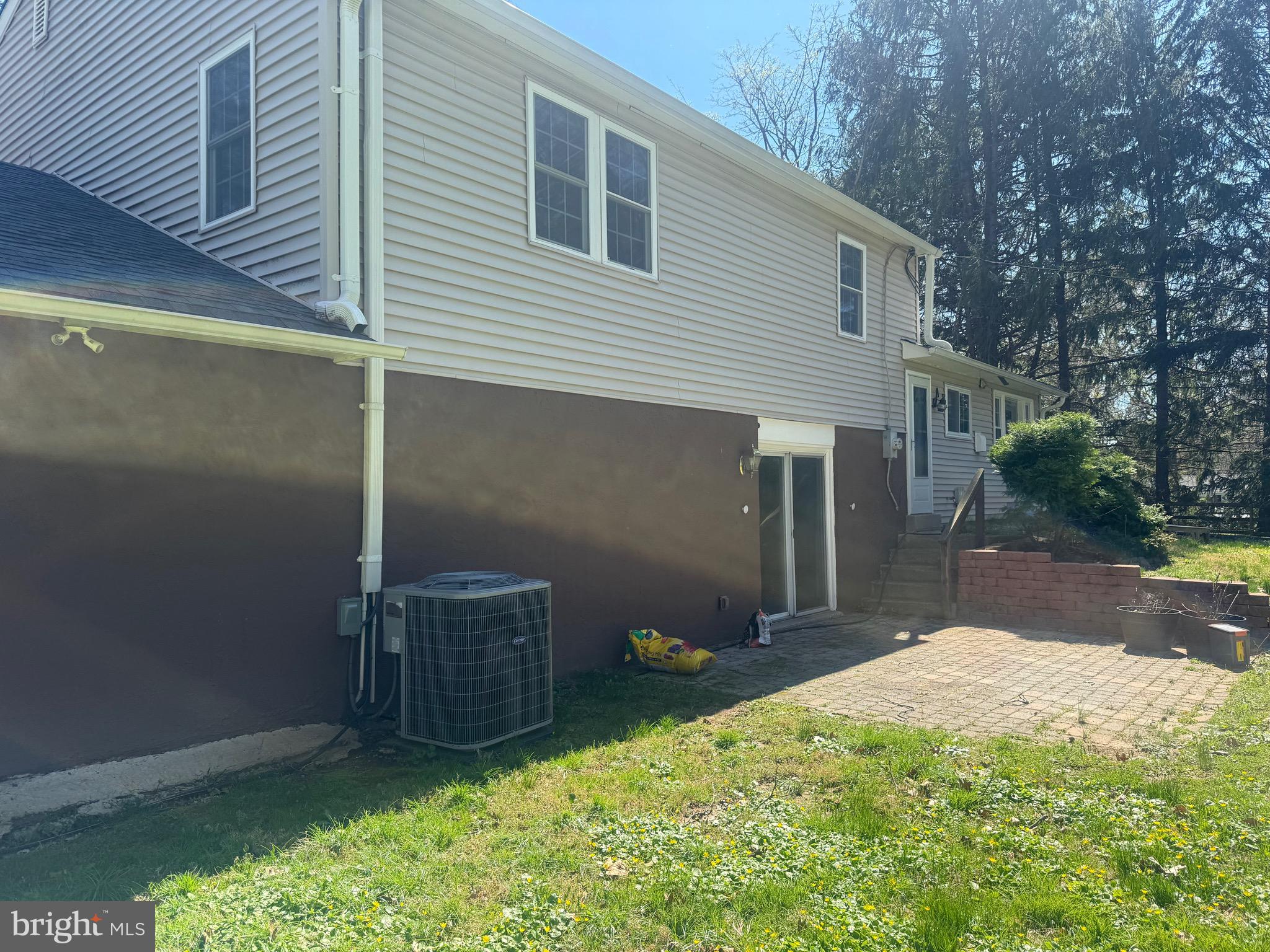 412 Yorkshire Road Bryn Mawr, PA 19010 - Photo 5 of 7