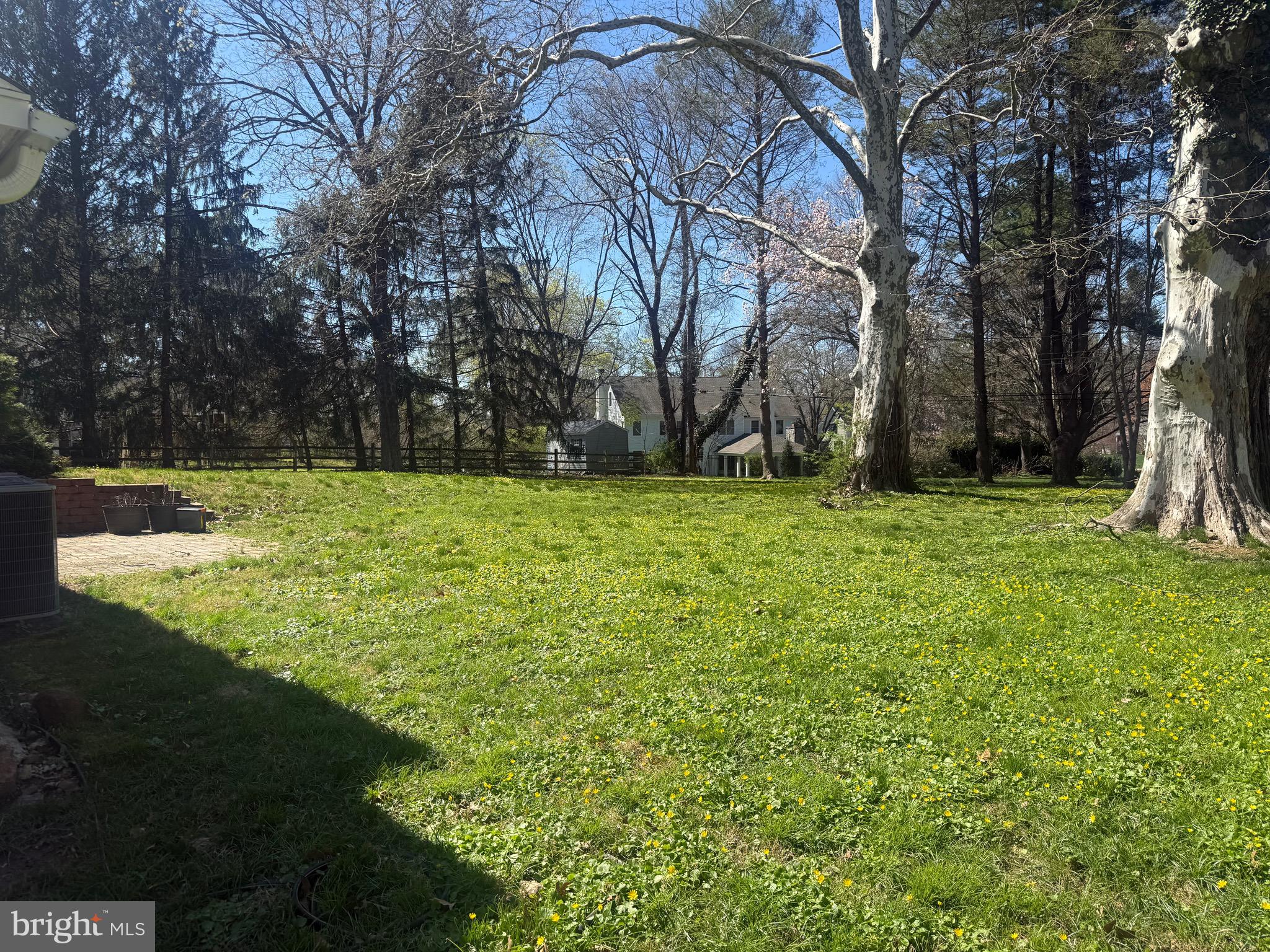 412 Yorkshire Road Bryn Mawr, PA 19010 - Photo 6 of 7