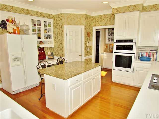 501 Chatterson Drive Raleigh, NC 27615 - Photo 10 of 25 Kitchen